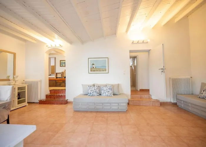 Αeraki Villa At Heraion Lagoon